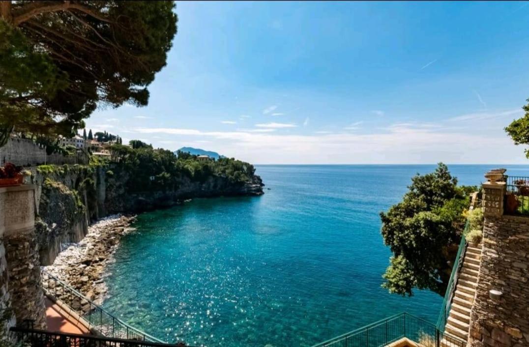 Pieve Ligure A Picco Sul Mare Con Piscina Villa Regina Kültér fotó