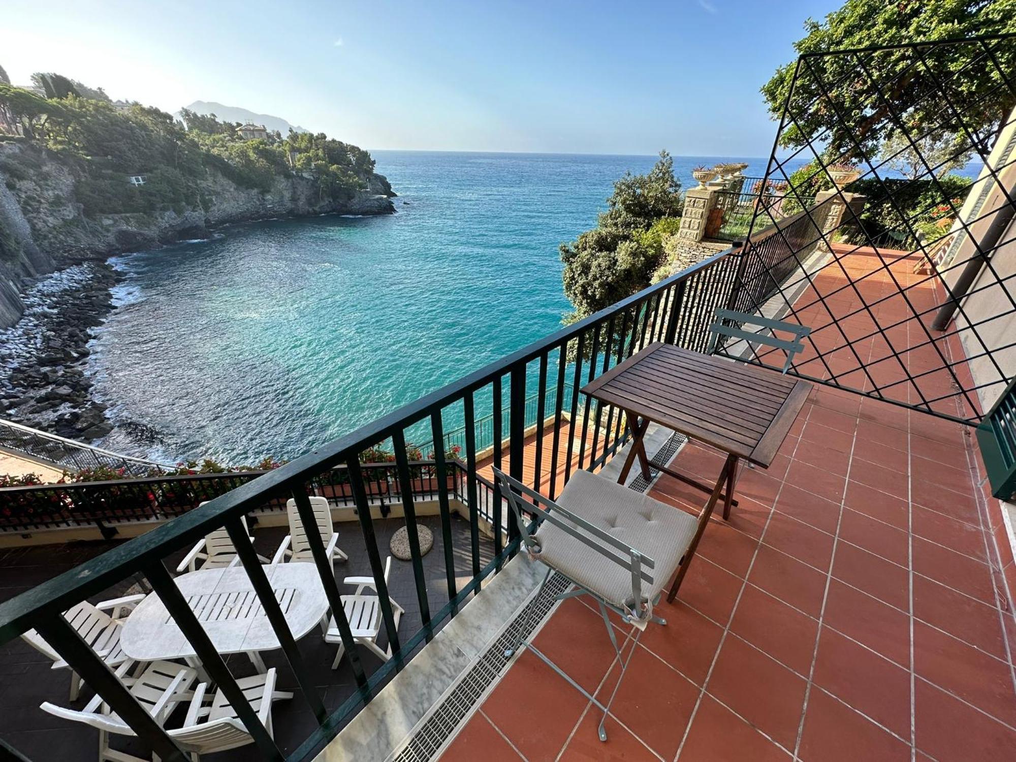 Pieve Ligure A Picco Sul Mare Con Piscina Villa Regina Kültér fotó